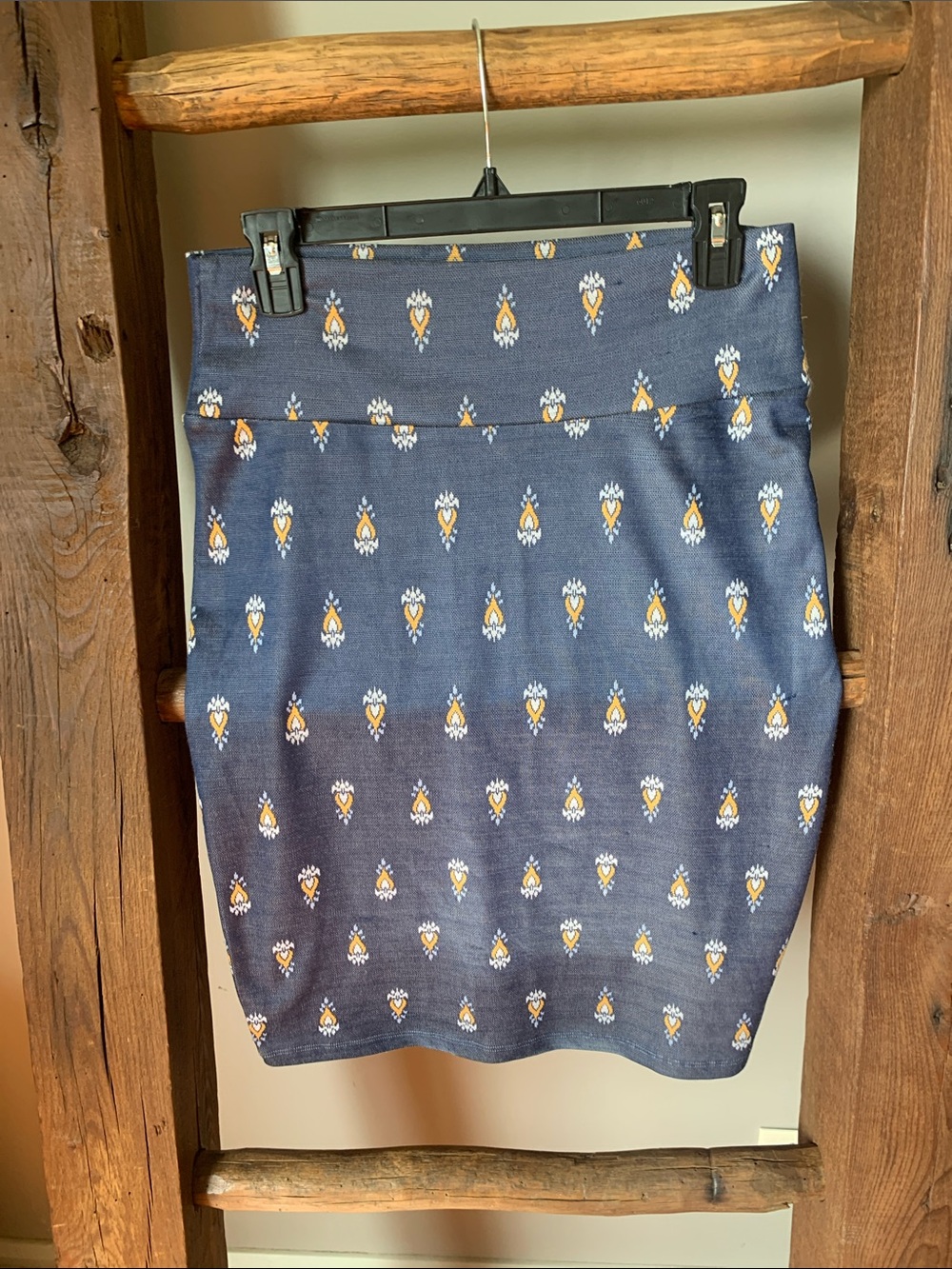 LuLaRoe Navy Pencil Skirt with Yellow and White Motif